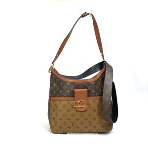 Louis Vuitton Shoulder Bags