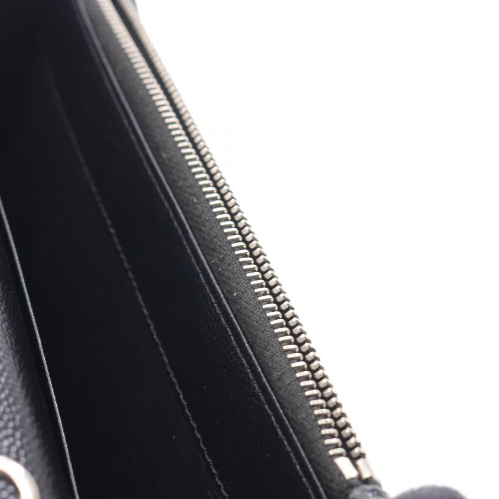 Yves Saint Laurent Shoulder Bag