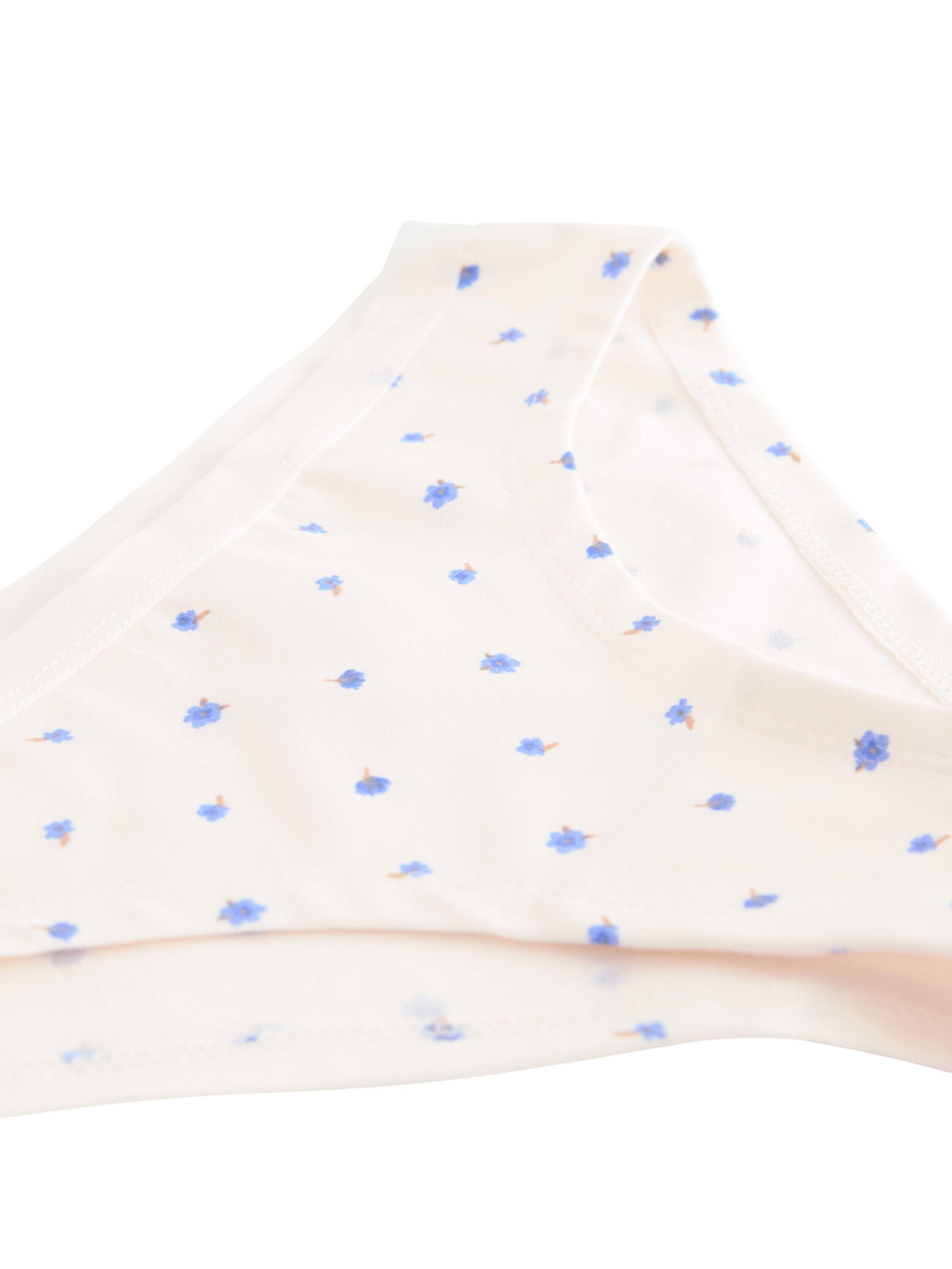 Soft bikini briefs with a low waist