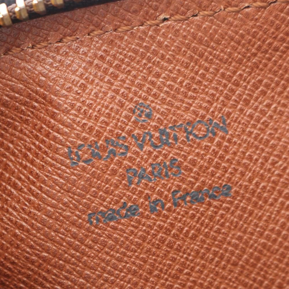 Louis Vuitton Papillon