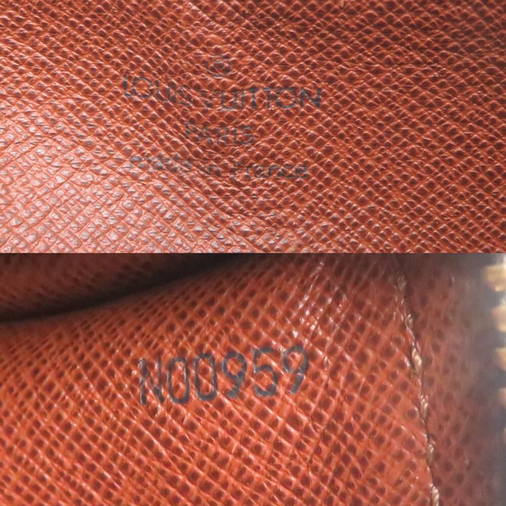 Louis Vuitton Papillon
