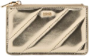 Small quilted wallet