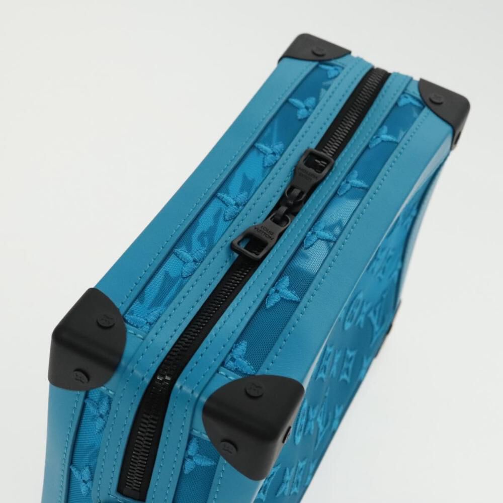 Louis Vuitton Shoulder Bags