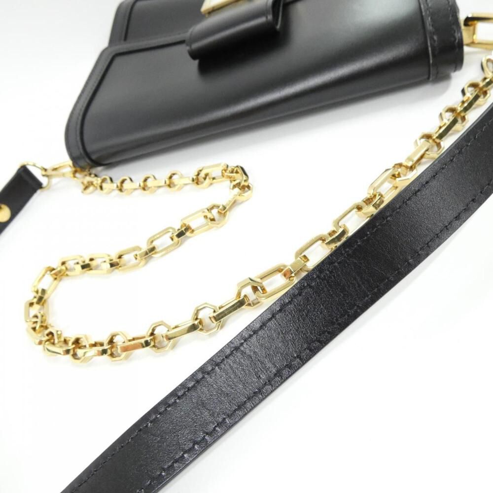 Louis Vuitton Dauphine