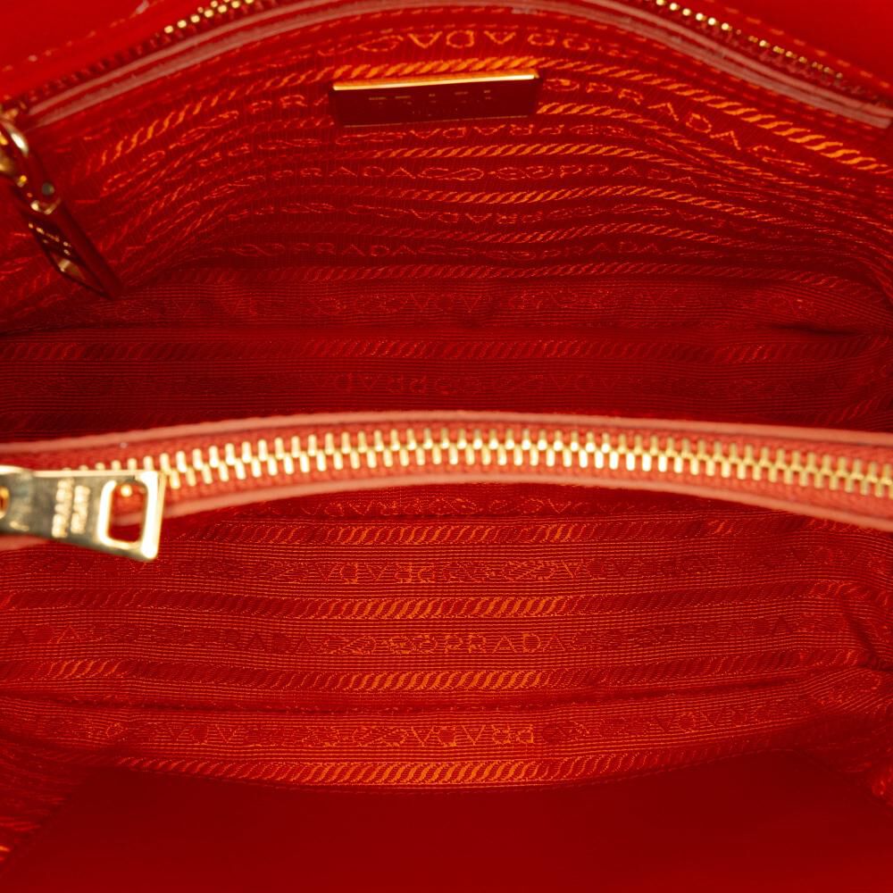 Prada Promenade