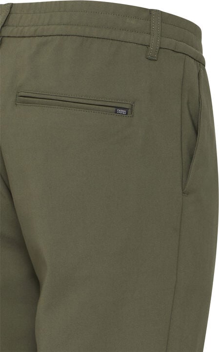 CFMARC performance pants with pleat