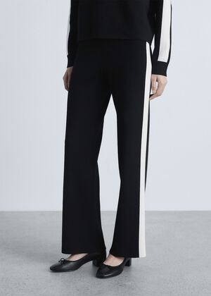 Knitted trousers with contrasting s