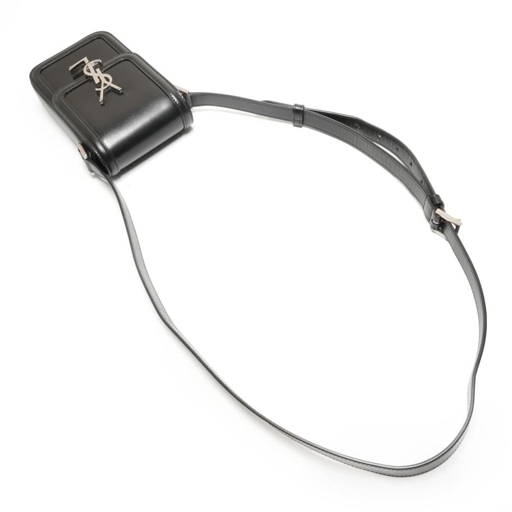 Yves Saint Laurent Shoulder Bag