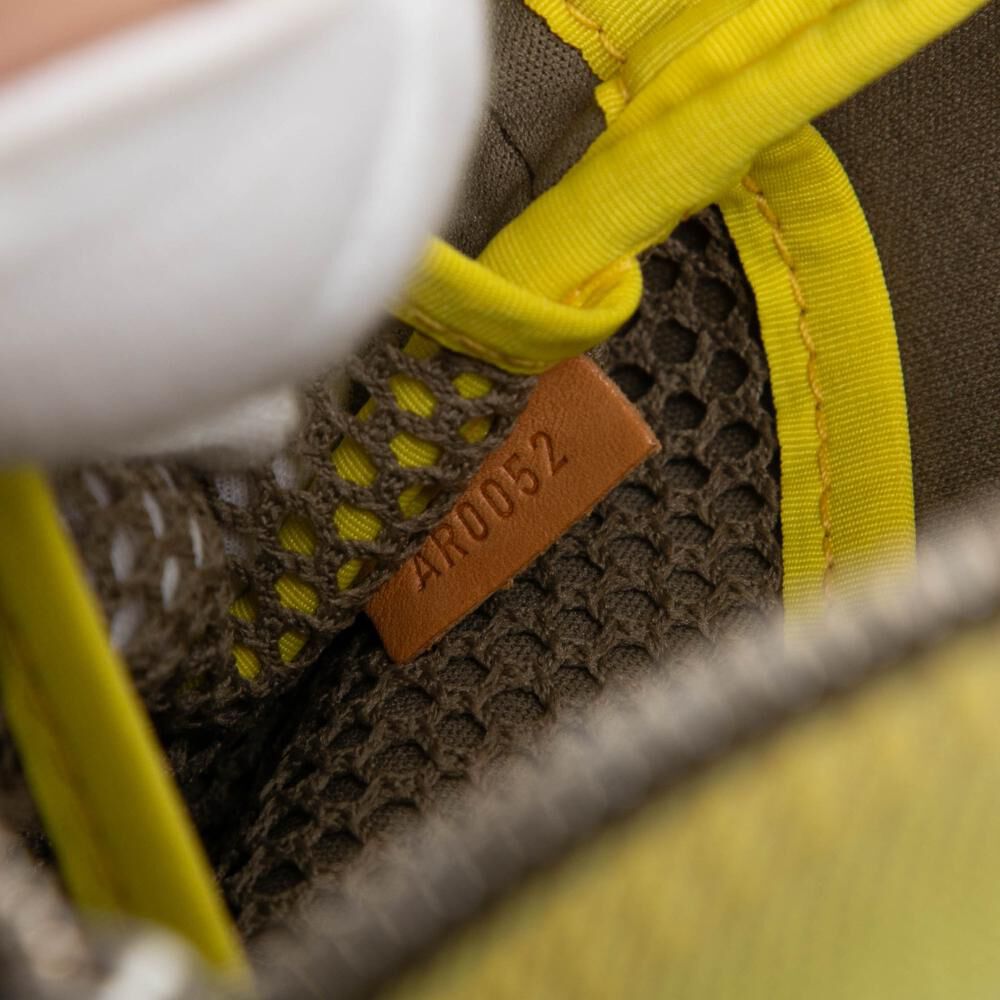 Louis Vuitton Damier Geant Associe