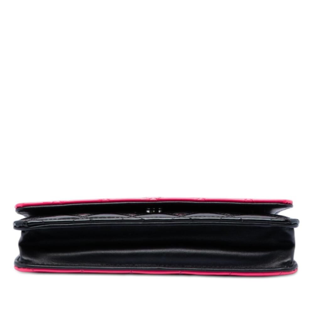 Chanel Wallet On Chain