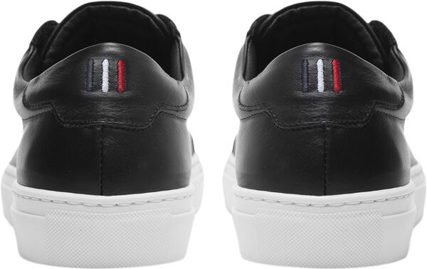 Theodor Leather Sneaker