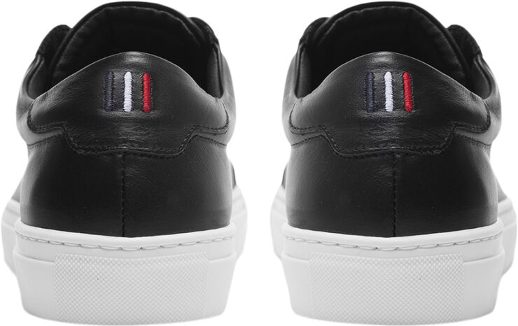 Theodor Leather Sneaker