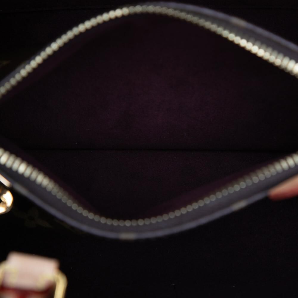 Louis Vuitton Montaigne