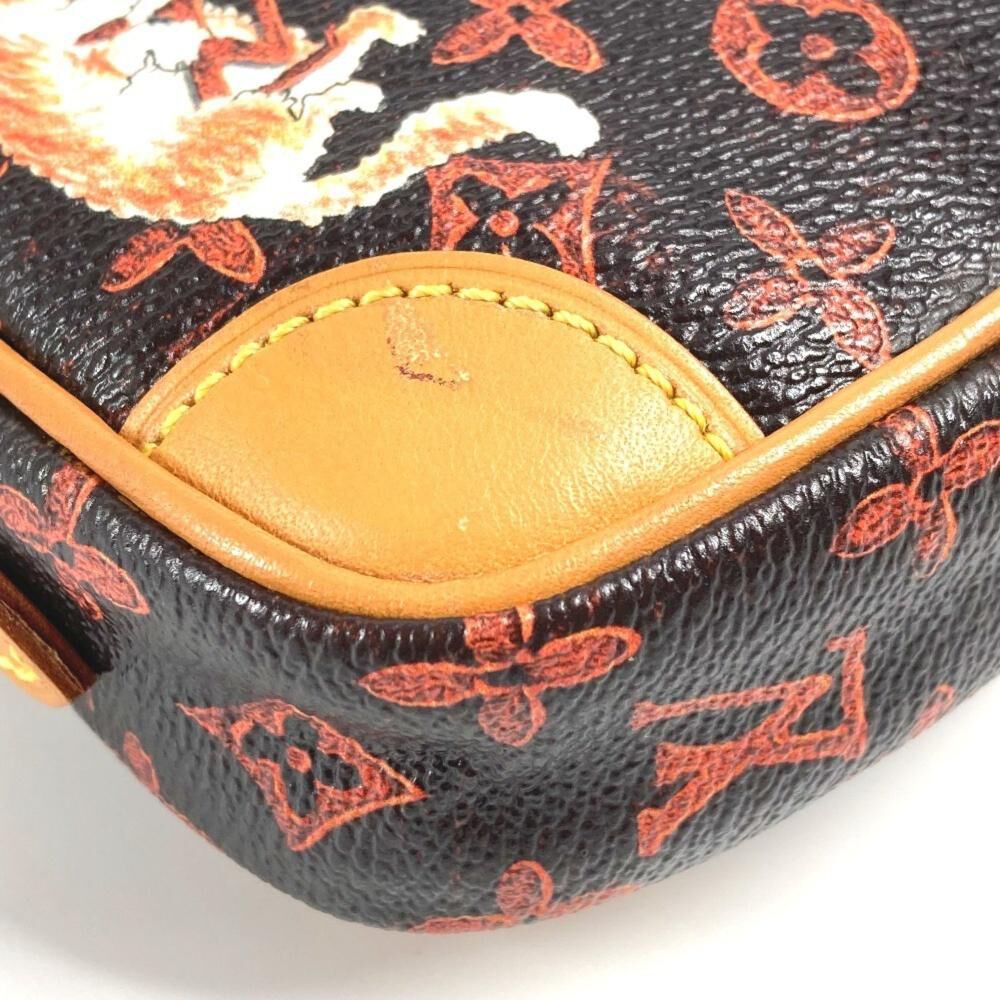 Louis Vuitton Shoulder Bags