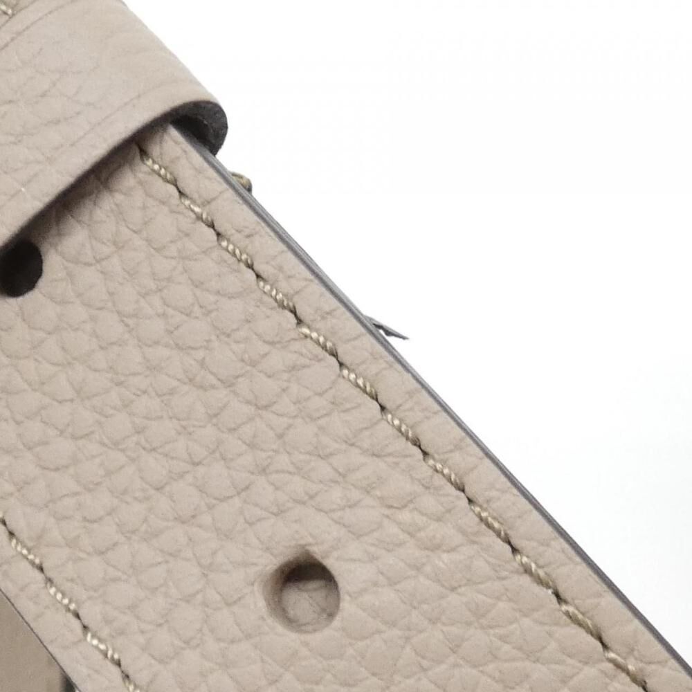 Louis Vuitton Mahina