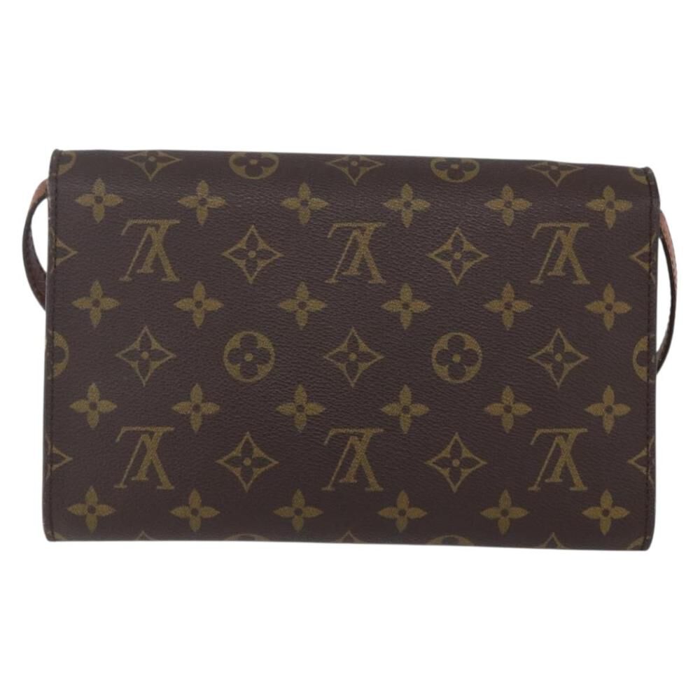 Louis Vuitton Shoulder Bags