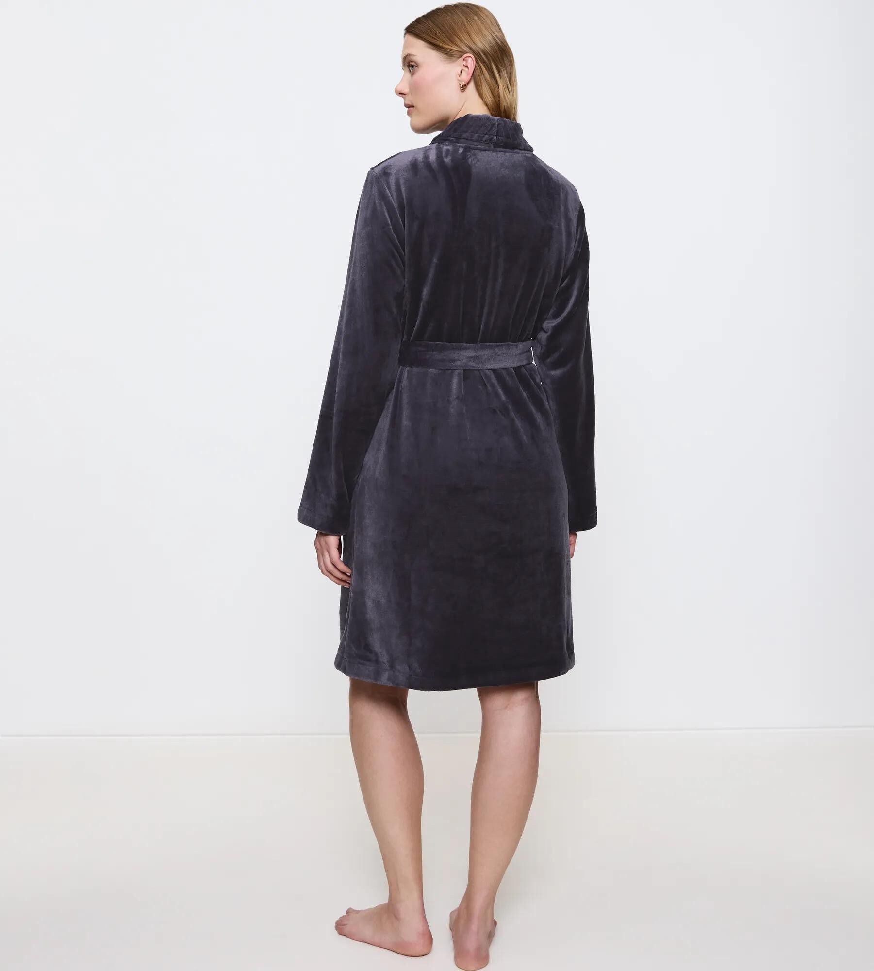 Robes Fleece Robe 01