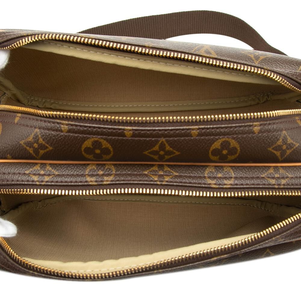 Louis Vuitton Reporter