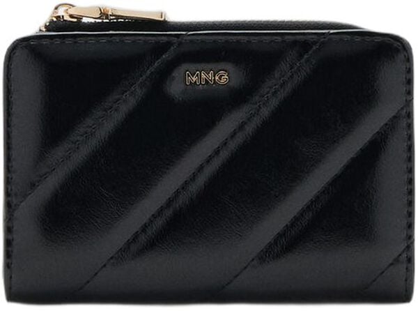 Small padded wallet