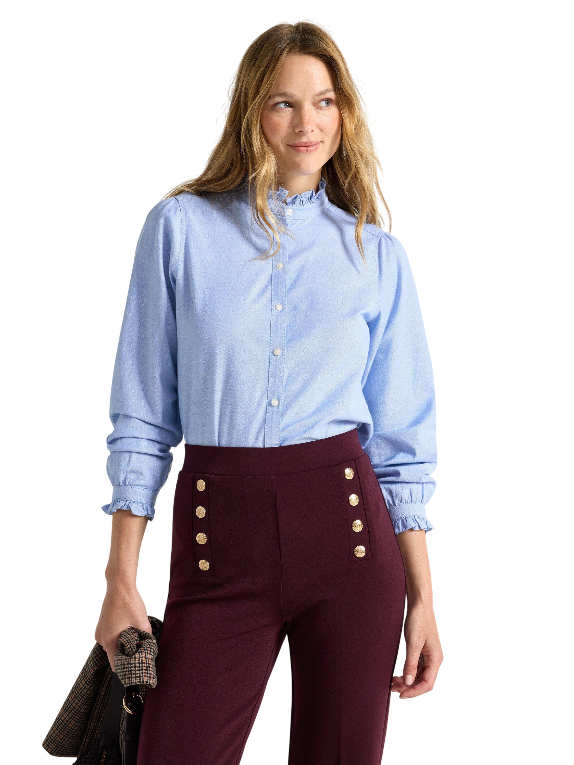 Stils&auml;ker skjorta med h&ouml;g halsrin