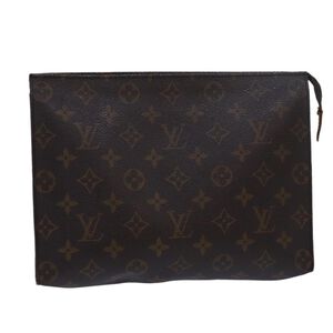 Louis Vuitton Poche Toilette