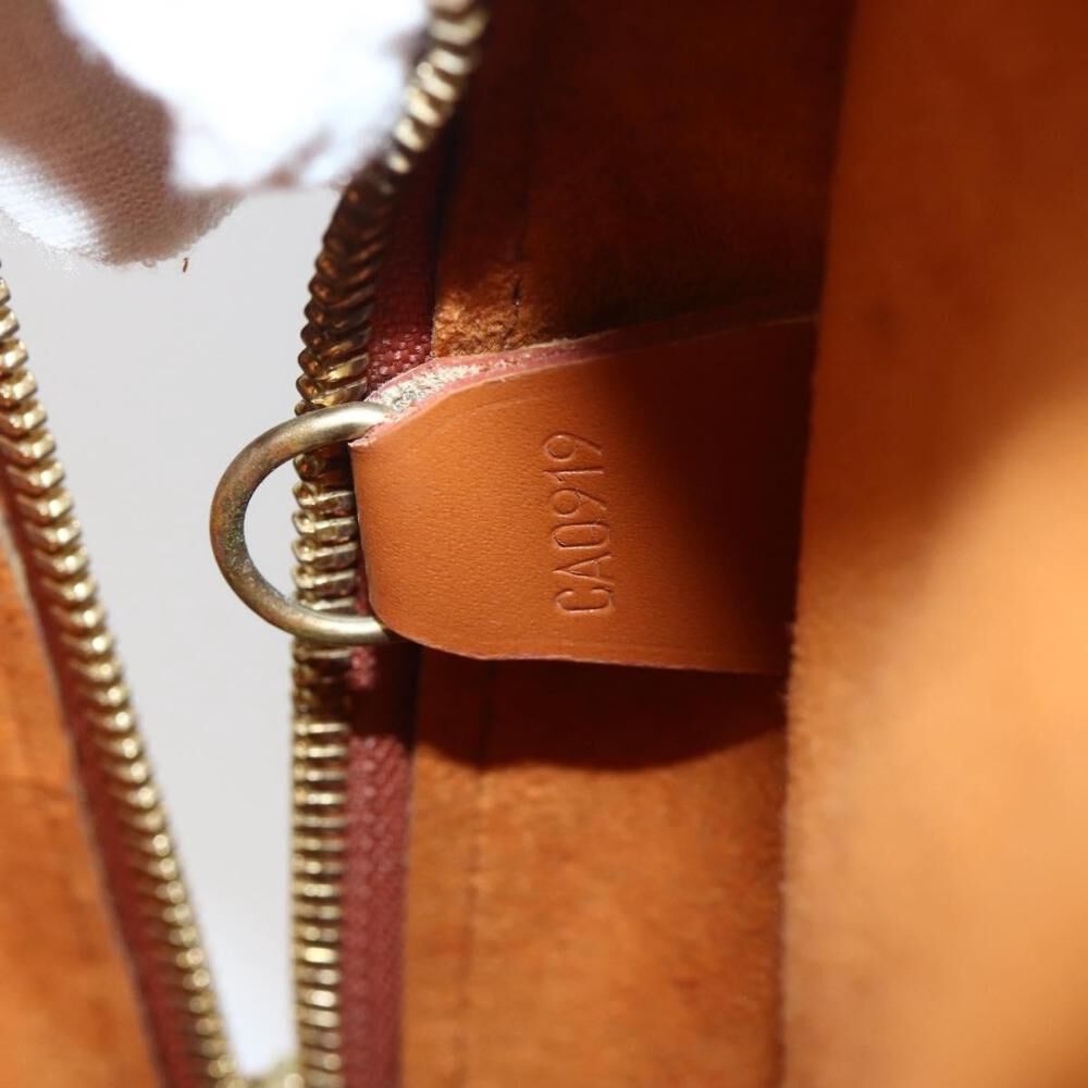 Louis Vuitton Voltaire