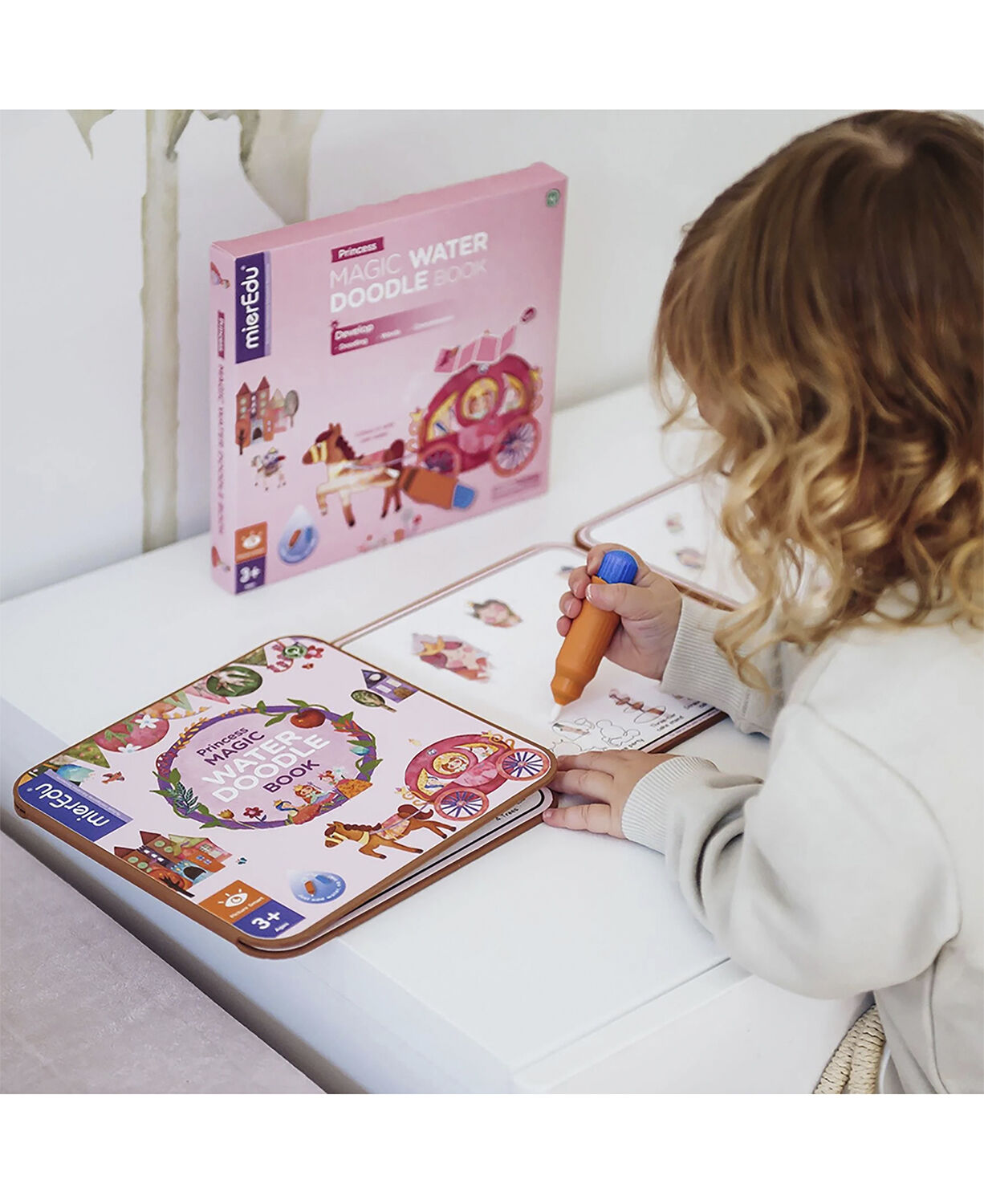 mierEdu - Mal med vand malebog - Prinsesse