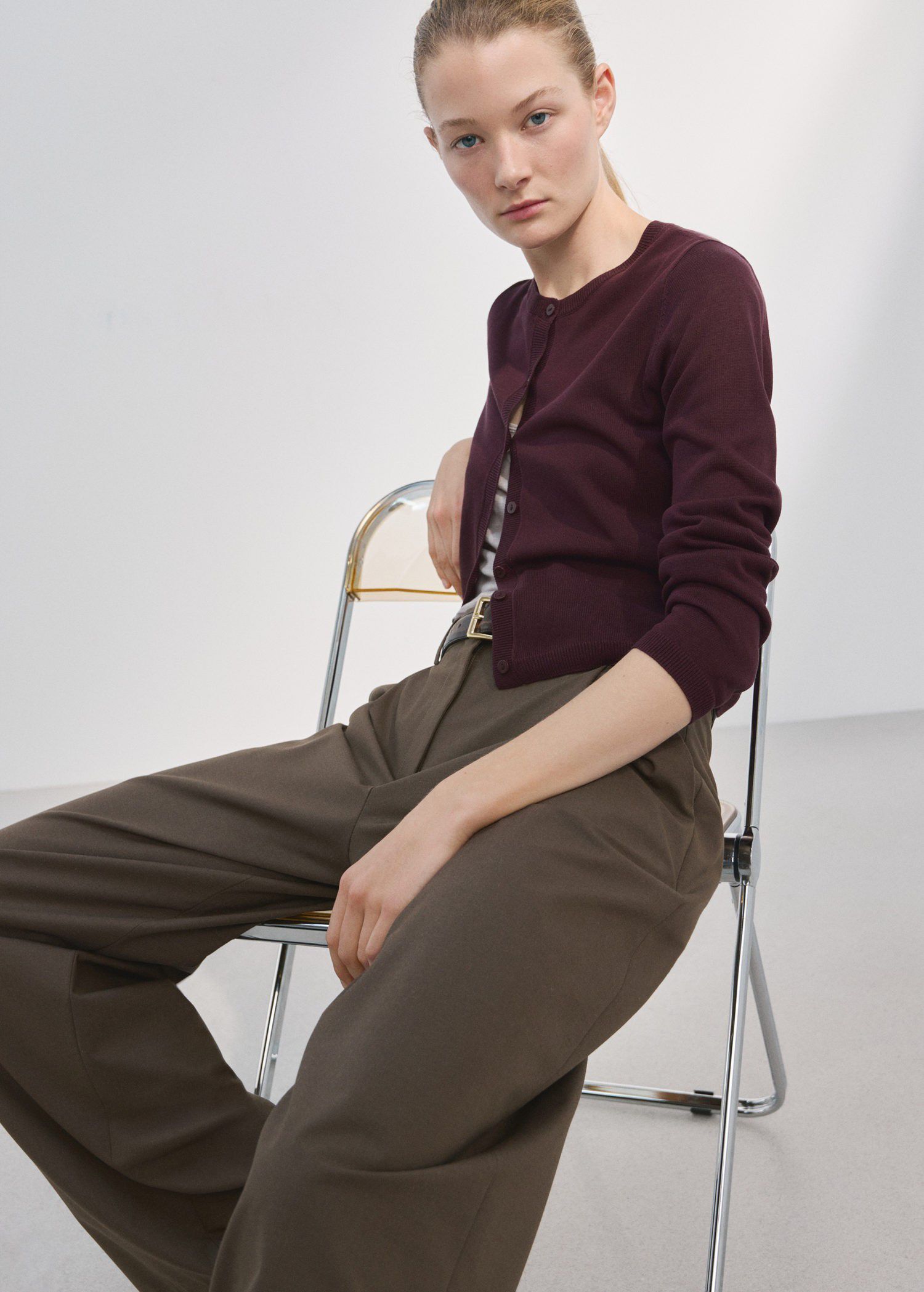 Fine-knit straight-fit cardigan