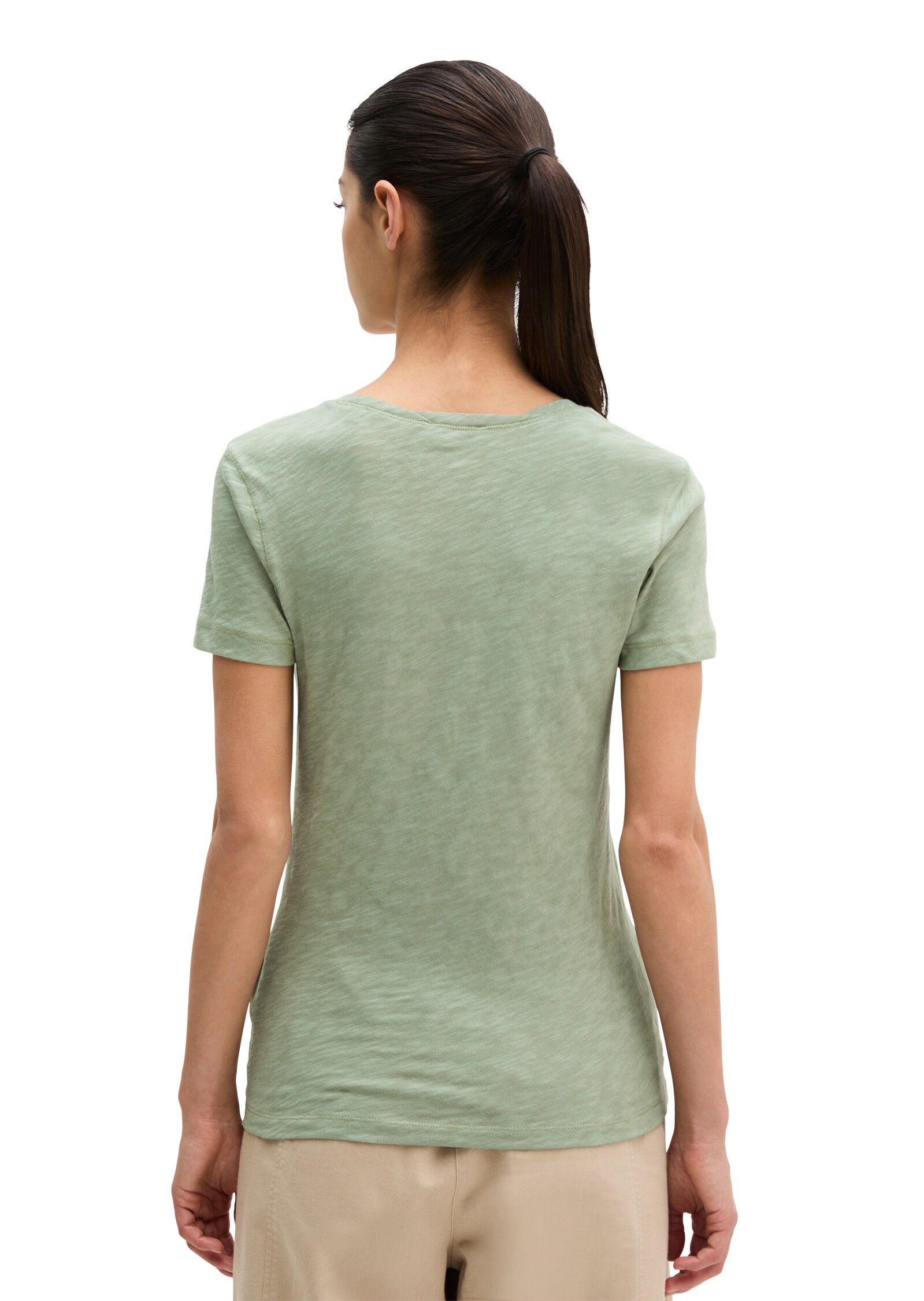 T-shirt, deep round neck twisted