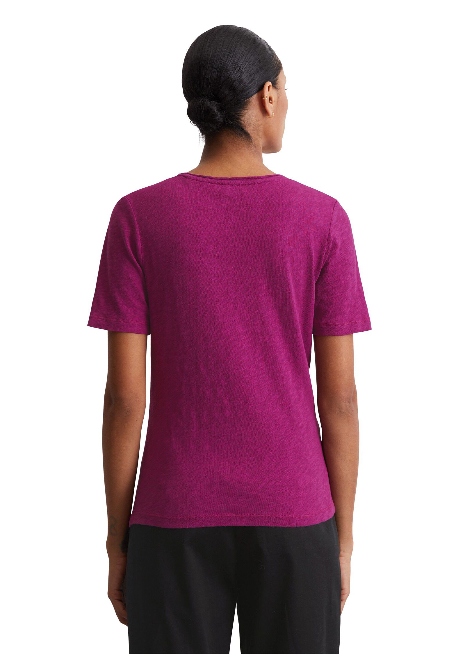 T-shirt, short sleeve, round neck