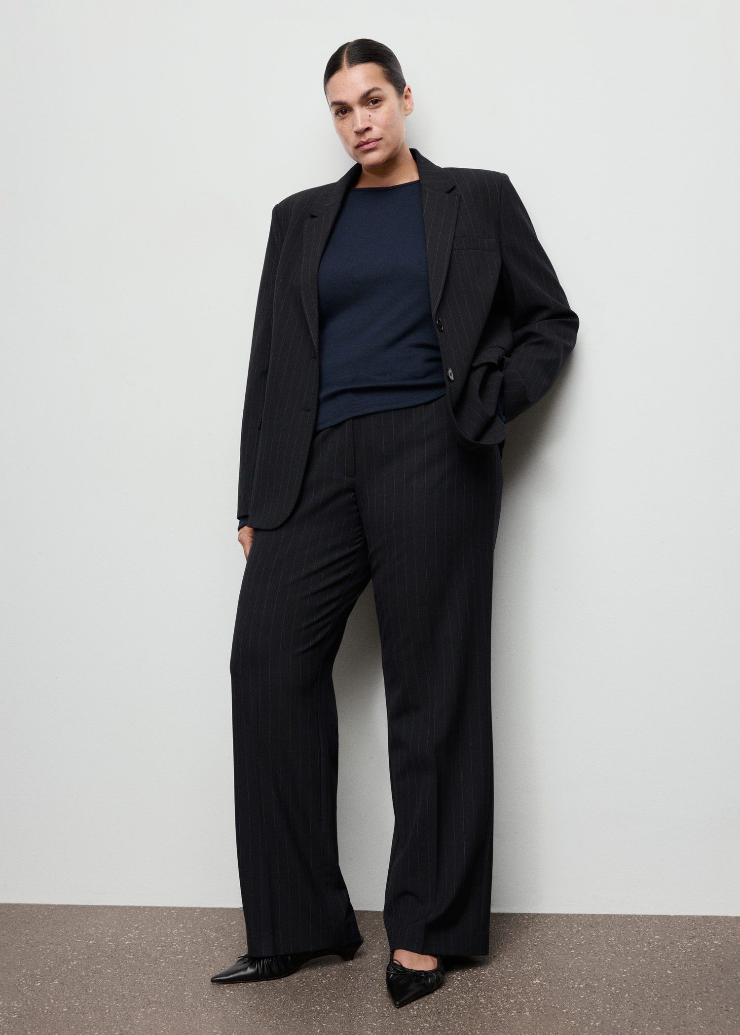 Ribbed long-sleeved t-shirt