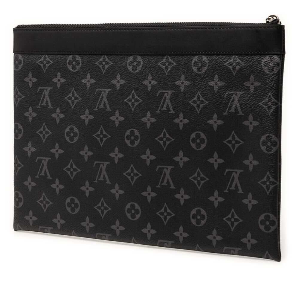 Louis Vuitton Clutch