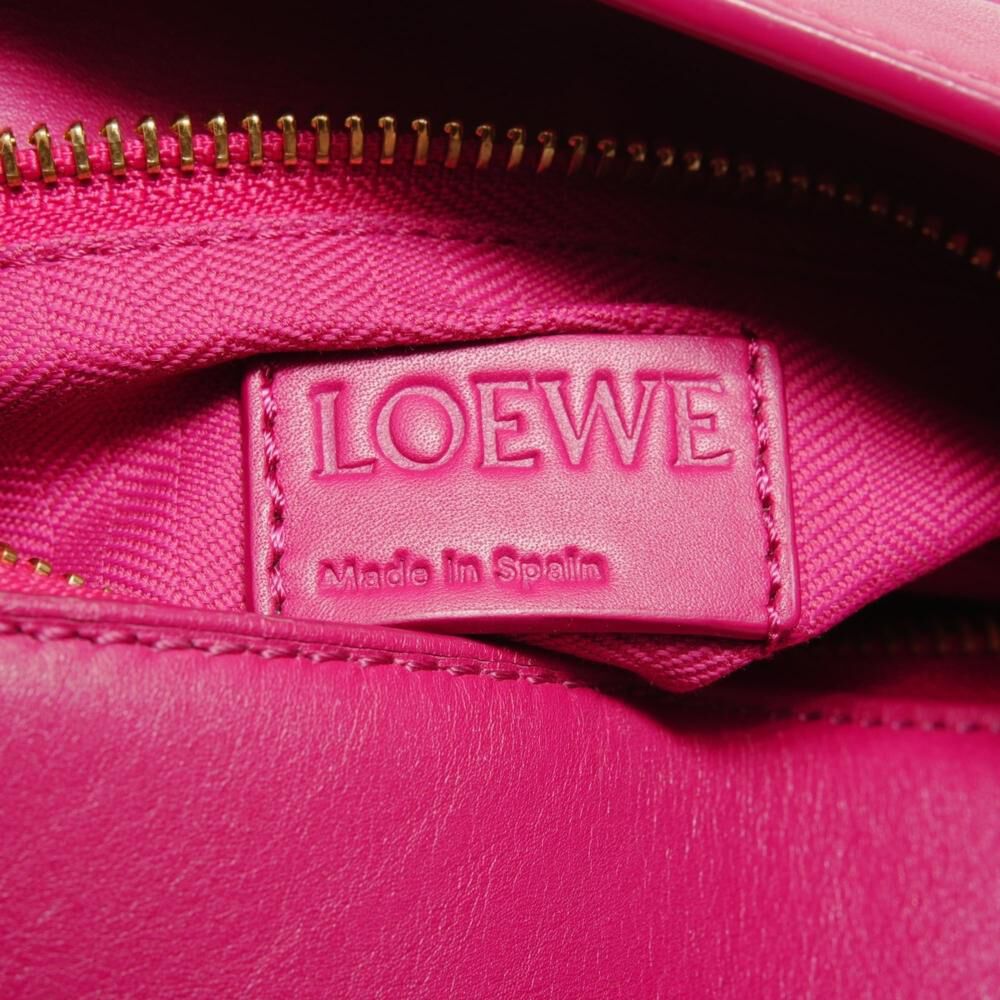 Loewe Puzzle