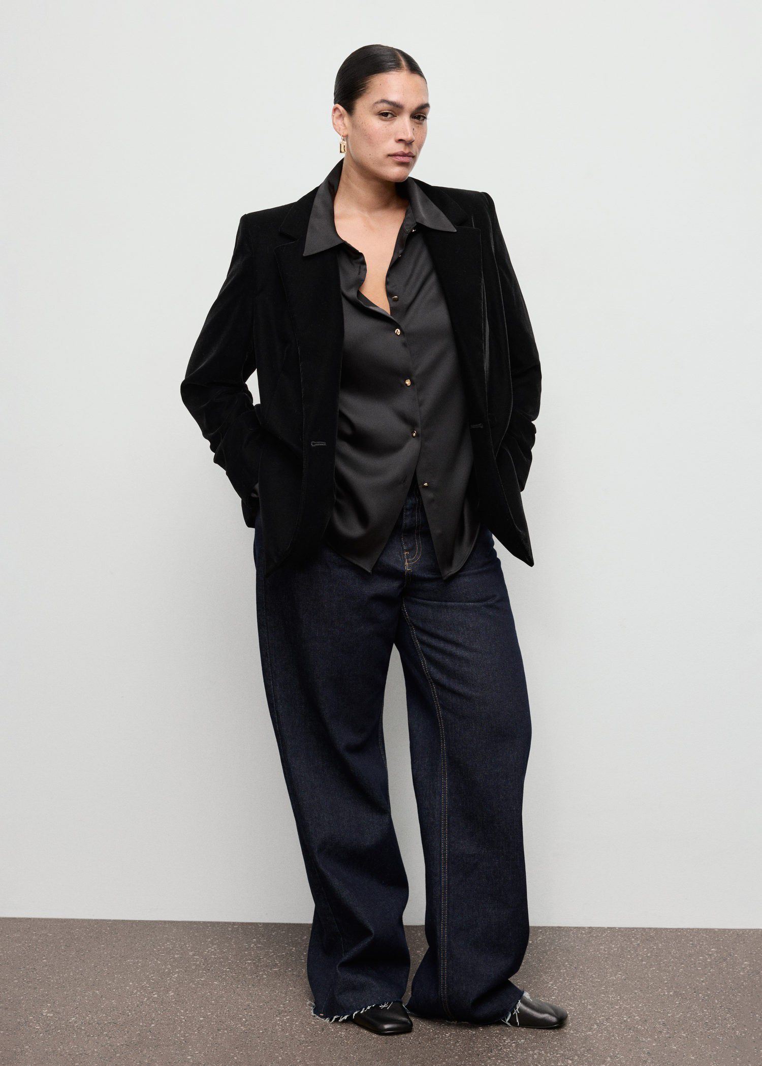 Double-breasted velvet jacket