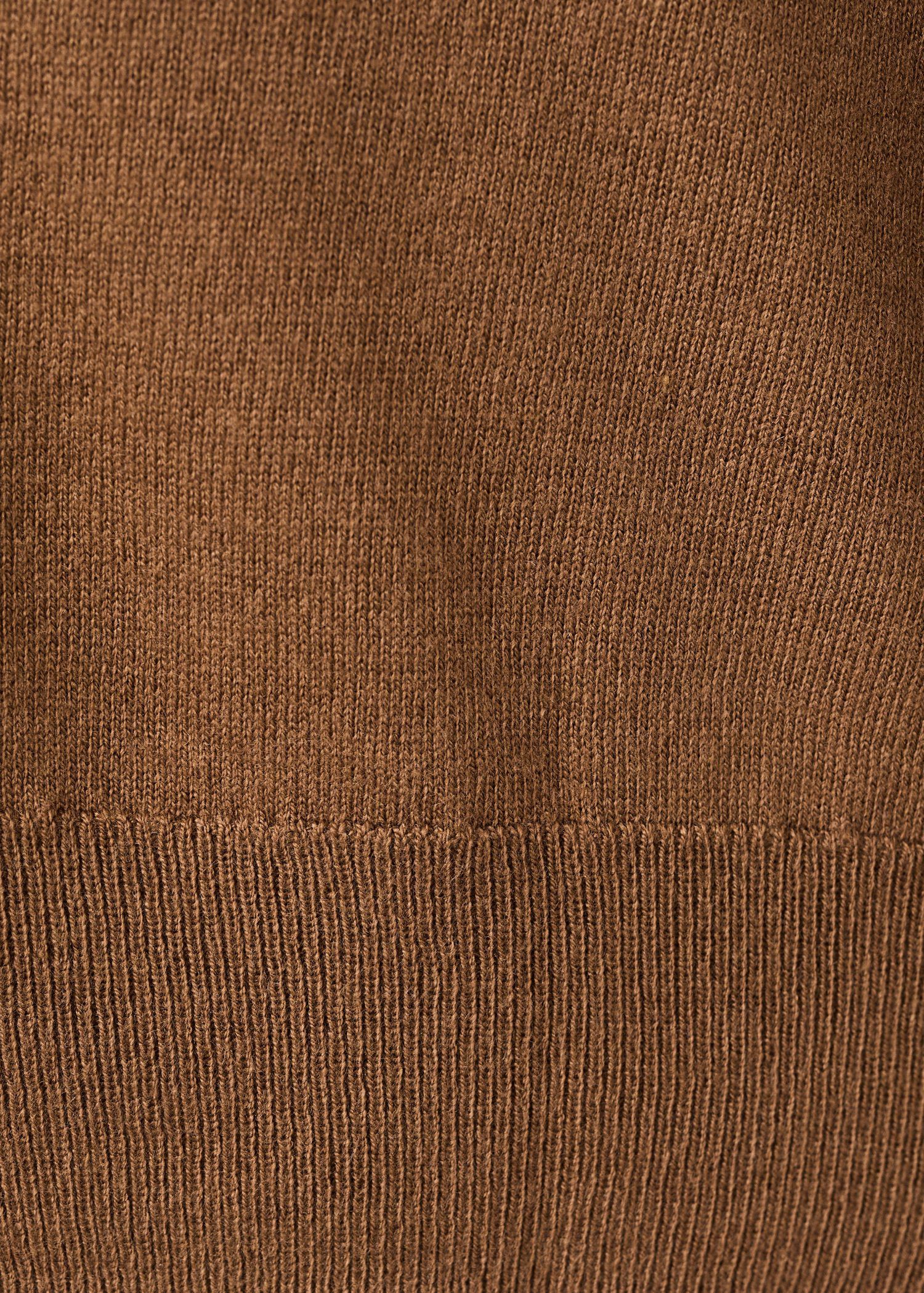 V-neck knitted cardigan