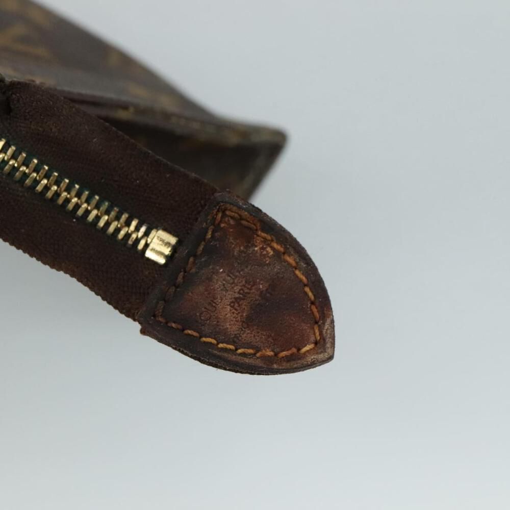 Louis Vuitton Poche Toilette