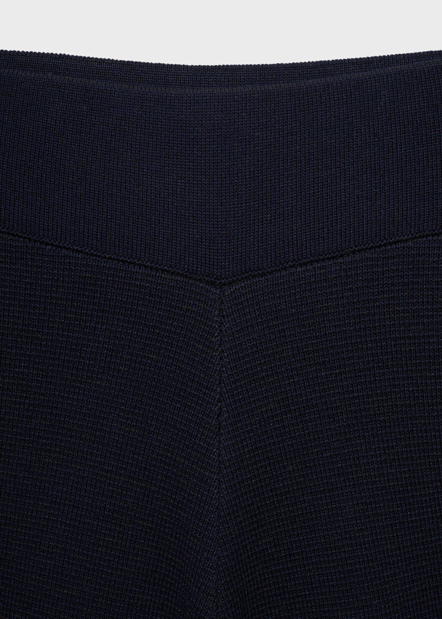Fine-knit straight-fit trousers