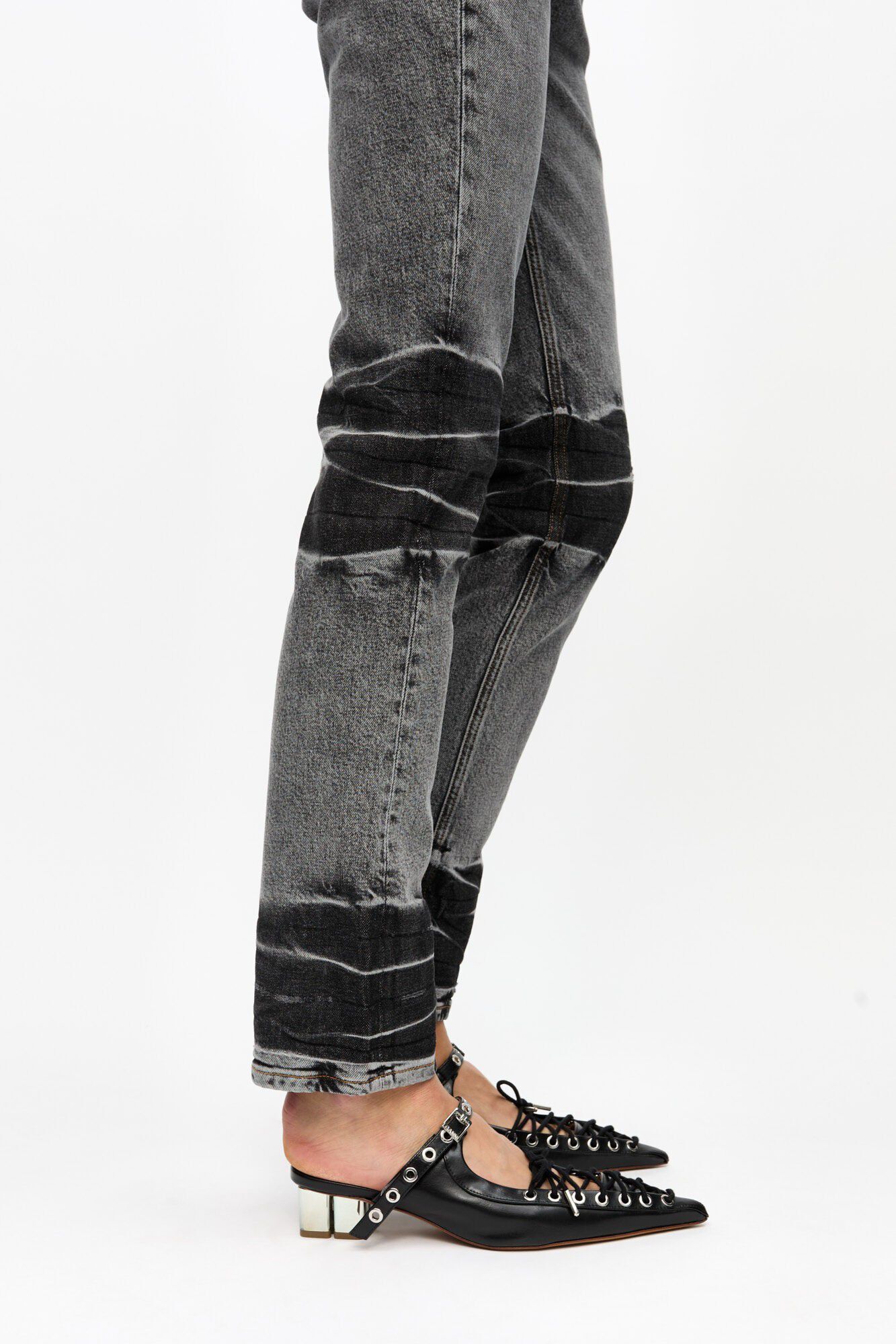 Eyelets Lace Up Mule Crinkle Oleate