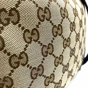 Gucci Shoulder Bag