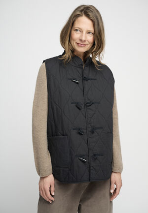 meadow quilted vest
