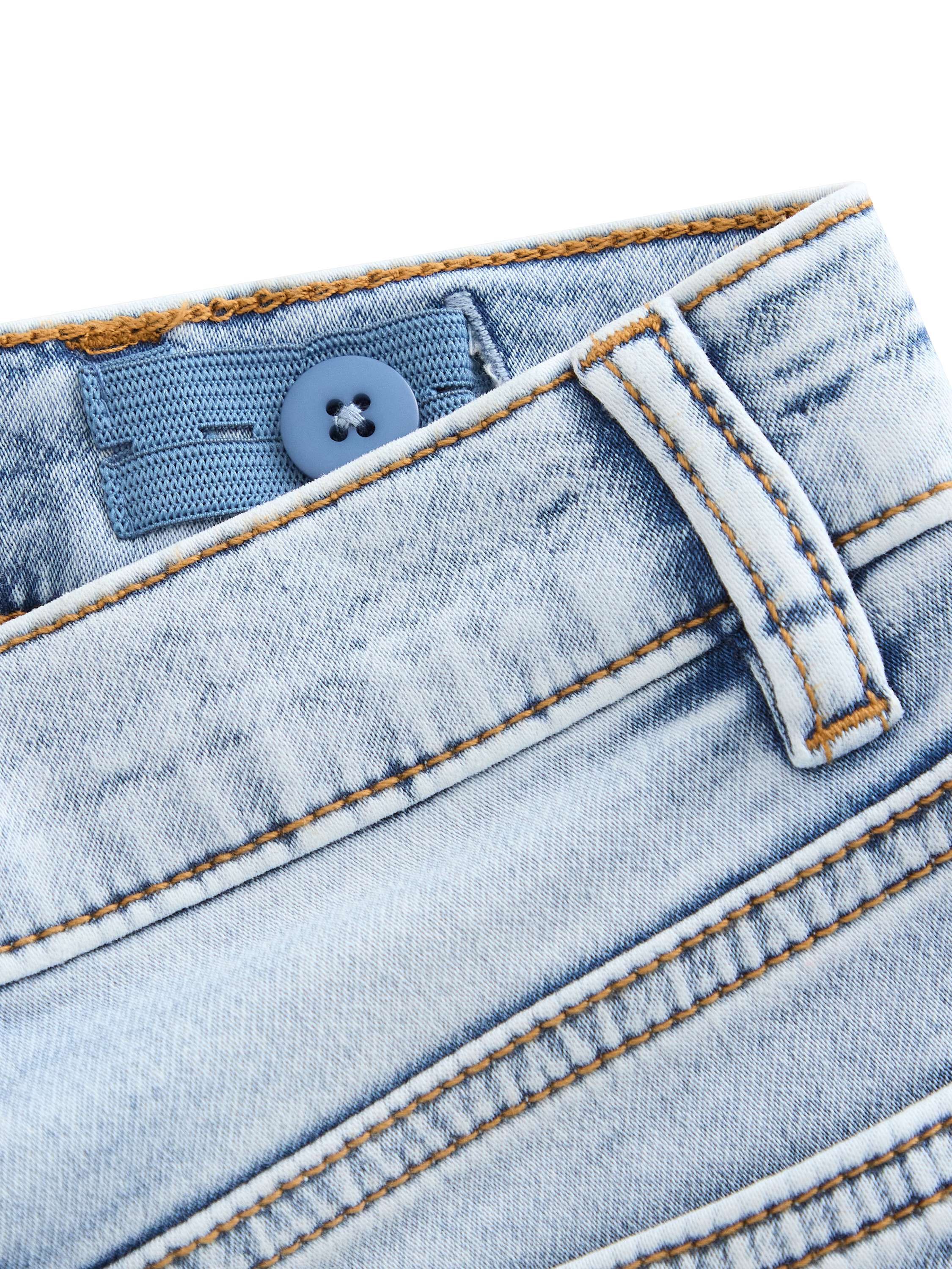 Super str&aelig;kbare jeans i vores pasfo