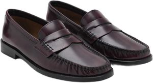 Gathered leather moccasin
