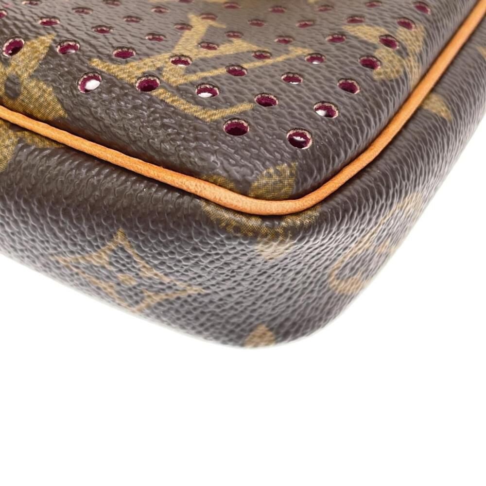 Louis Vuitton Pochette Accessoires