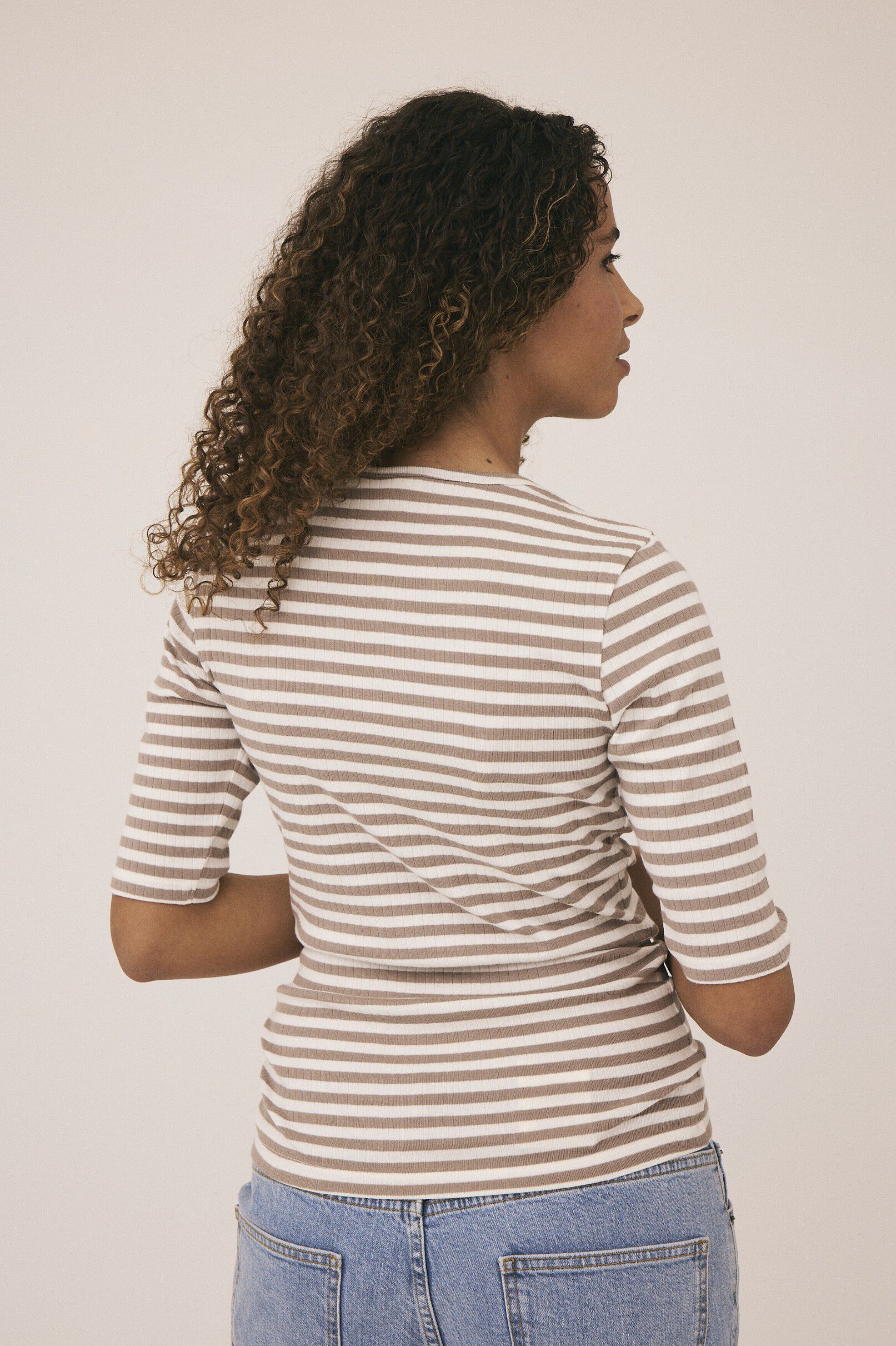 Milla 23 Short sleeve top - 100% Organic Cotton GOTS