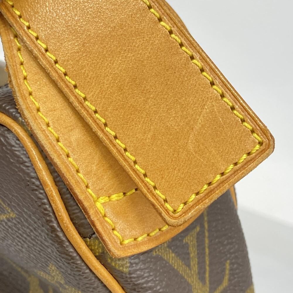 Louis Vuitton Croissant