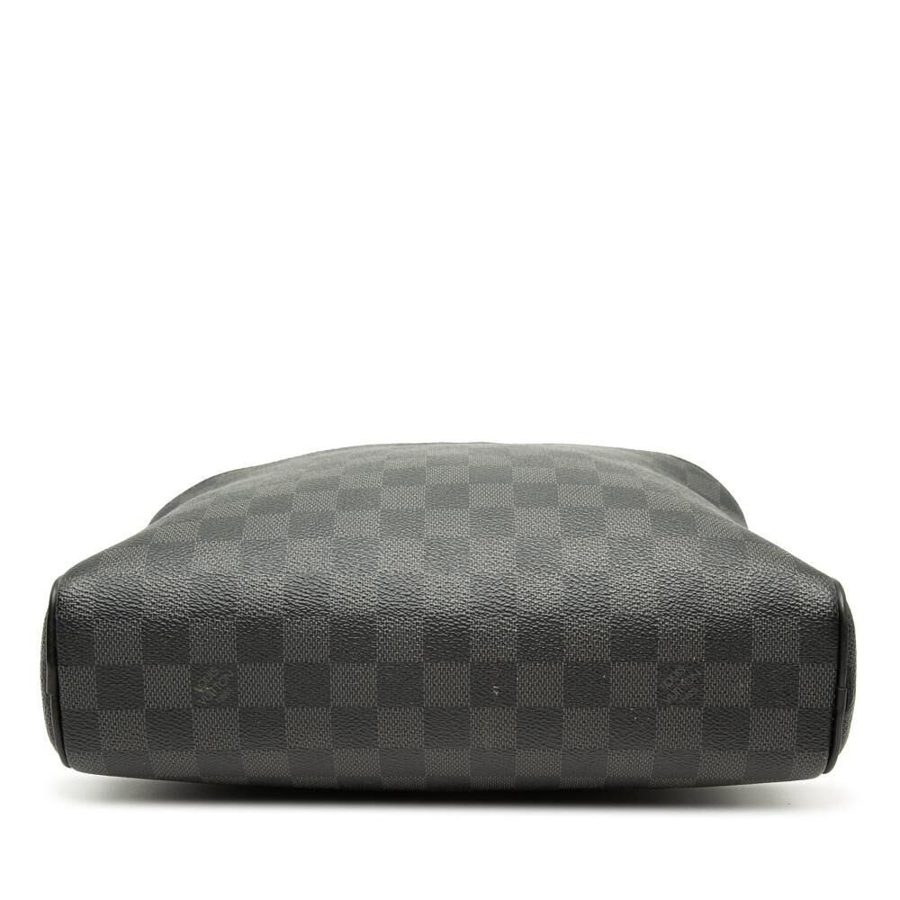 Louis Vuitton Reporter