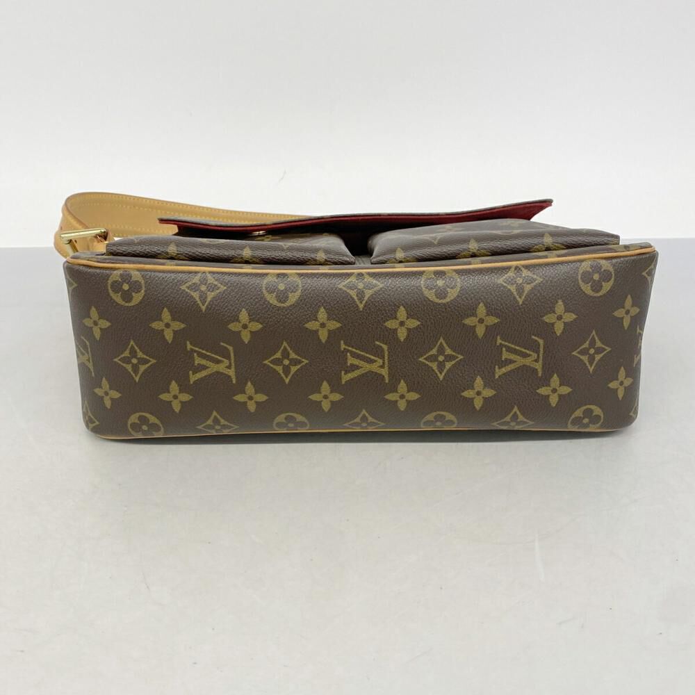 Louis Vuitton Shoulder Bags