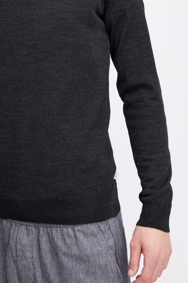 CFKONRAD Merino Roll Neck Knit