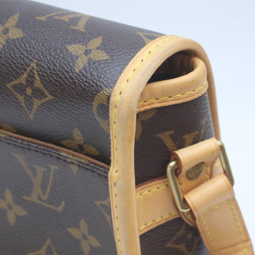 Louis Vuitton Shoulder Bags