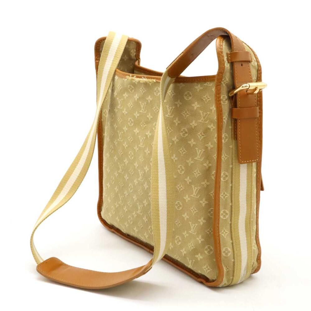 Louis Vuitton Shoulder Bags